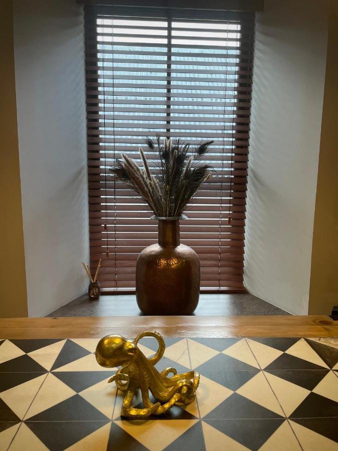 Lower Flat, Nicolson House. Portree Bagian luar foto