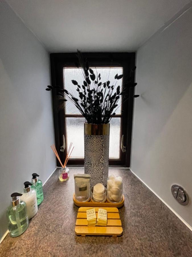 Lower Flat, Nicolson House. Portree Bagian luar foto